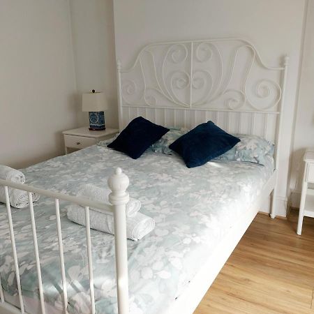 Cosy Central Canterbury - Modern Victorian 외부 사진